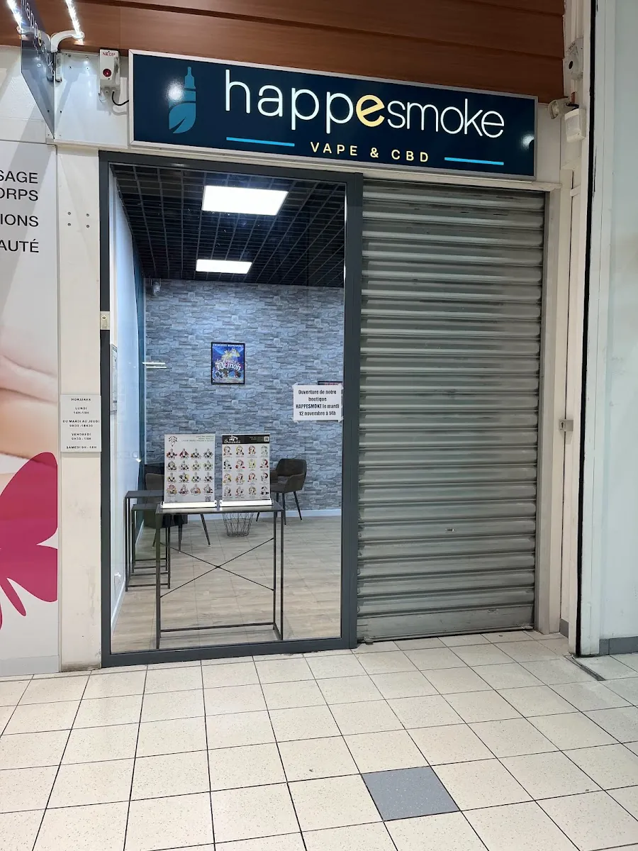 Vitrine du magasin HappeSmoke Hirsingue
